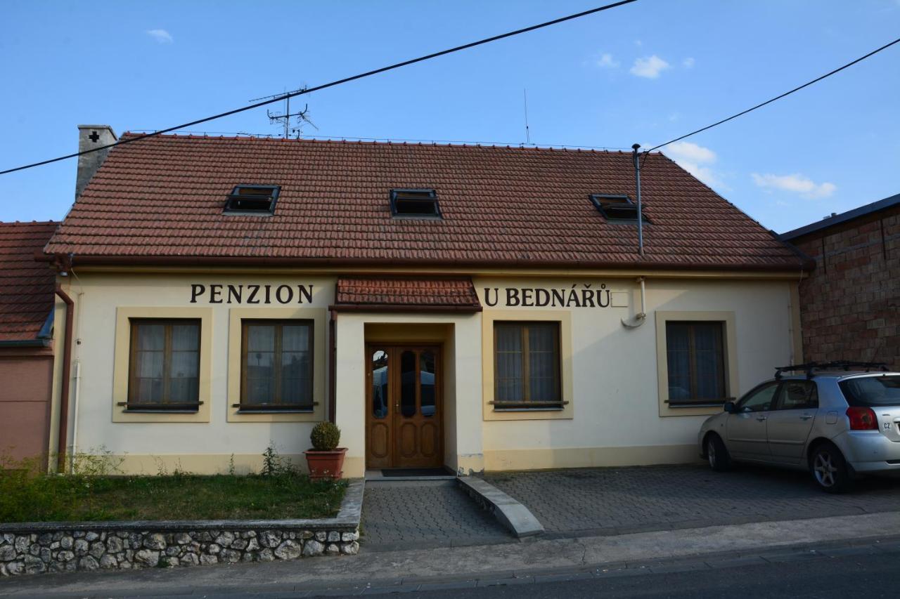 Penzion U Bednaru Pavlov Bagian luar foto